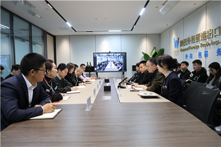 2月21日，進出口公司傳達學習陜外集團深化“三個年”活動暨“二次創(chuàng)業(yè)”推進會精神。_副本.jpg